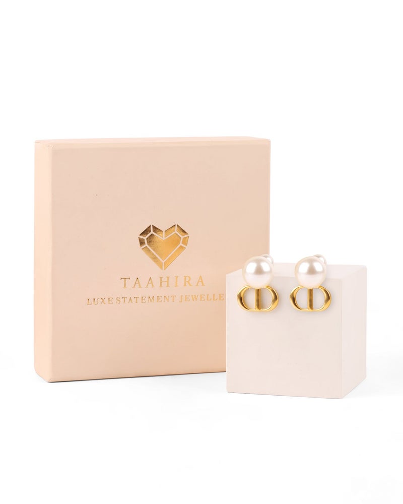 TAAHIRA Amira Pearl Earrings - Image 1